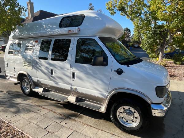 1998 Ford Econoline E250 Class B RV / Camper Van 1