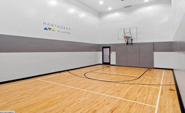 $1,700 / 3br - 1333ft2 - 🏡 Townhomes & Apts in South AVL – W/D, Pools, Bark Parks! (Asheville)64029207185027124