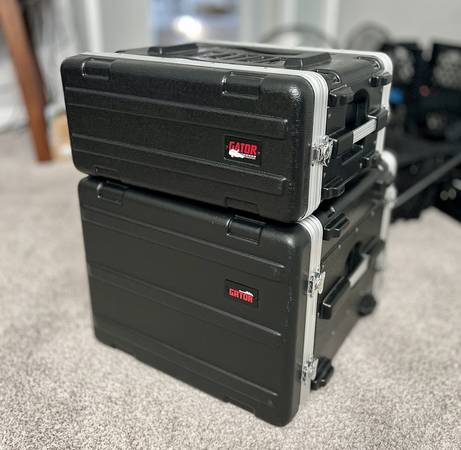 GATOR RACK CASES 4U & 8U 1