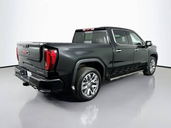 2024 GMC Sierra 1500 - Photo 11