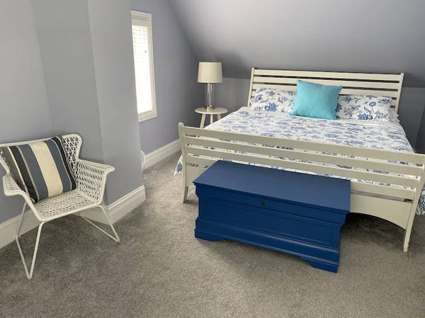 $250 / 4br - ¡DUNAS FINAS! Encantadora cabaña familiar justo al lado de la playa! (Michigan City, IN)63666032031873121