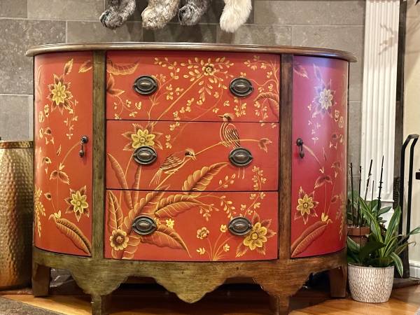 Versatile Console Cabinet 1