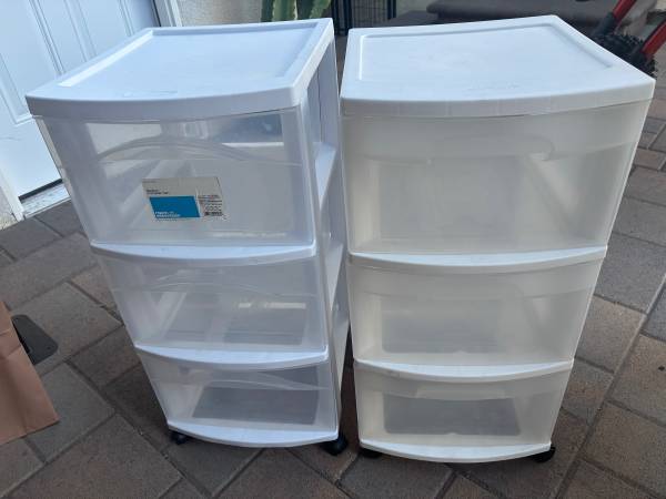 Storage containers 1
