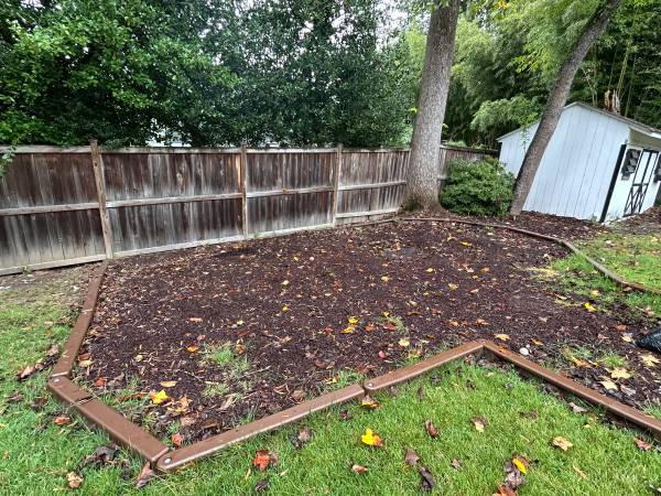 Free brown rubber mulch 1