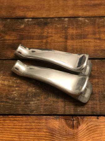 Offenhauser hot rod headlight stands 1
