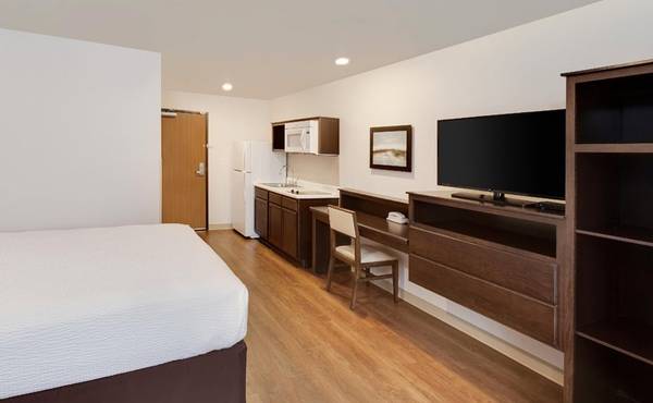 $339 / 1br - Flexible Apartment Living, Without the Hassle! (380 W Lyndon B Johnson Fwy, Irving, TX)63936226153730121