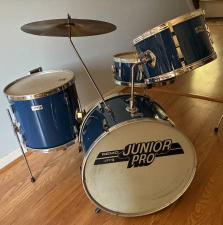 Remo PTS Junior Pro drumkit 1