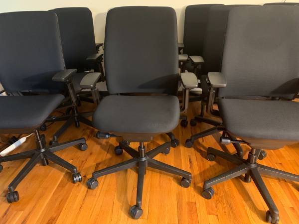 Executive Office Chairs / SteelCase 1