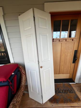 Free bifold door 1