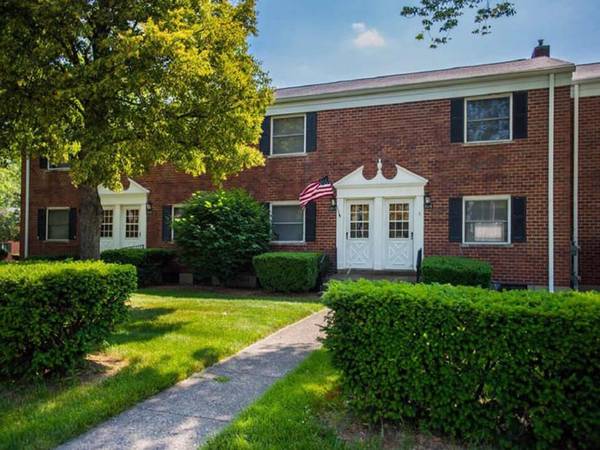 🌷 Sunshine Ahead ☀️ & Your Perfect 1Bedroom 🏡AVAILABLE JULY!!! 1