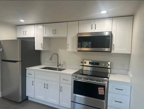 $1,950 / 1br - Private ADU for Rent - $1,950 + $100 Utilities (Martinez) (concord / pleasant hill / martinez)63880014120707120