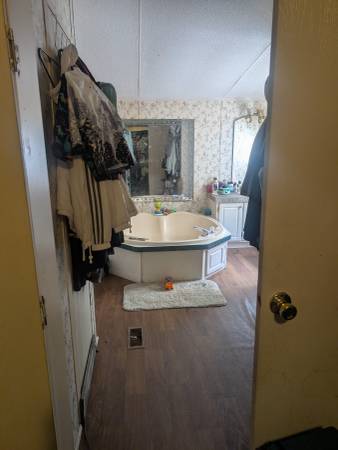 $295,000 / 3br - 3br 2ba Manufactured Home on Permanent Foundation64029375842691123
