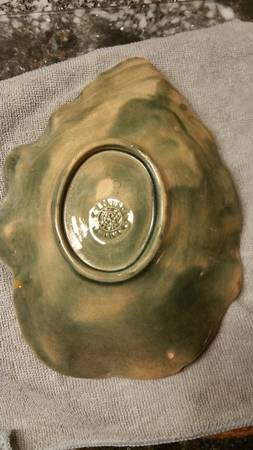 1890 Etruscan Majolica Stoneware - $150 (Harrisonville, Mo.)62973885268483122