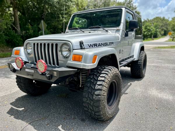 2003 Jeep Wrangler Sport 4.0 6 Cylinder 5 Speed Manual Transmission - $6,995 (Sorrento, FL near Sanford.)63483551120771122