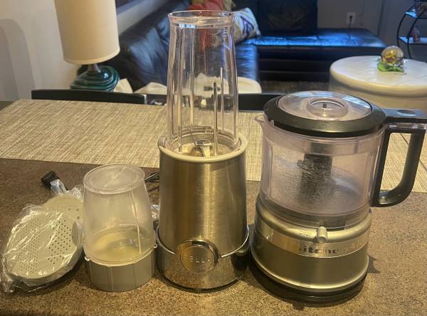 Food chopper & personal blender 1