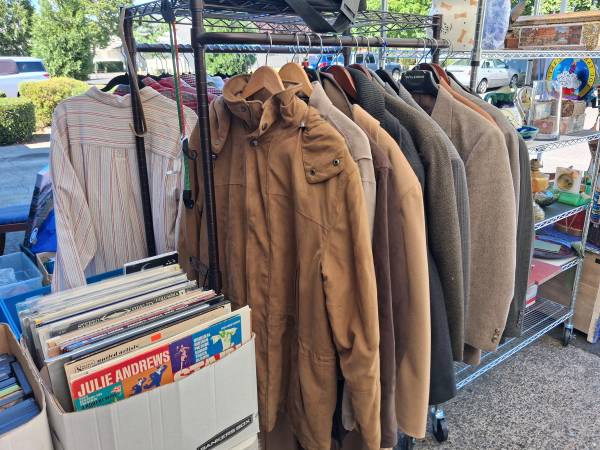Yard sale photo