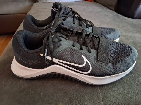 Women's Nikes 1