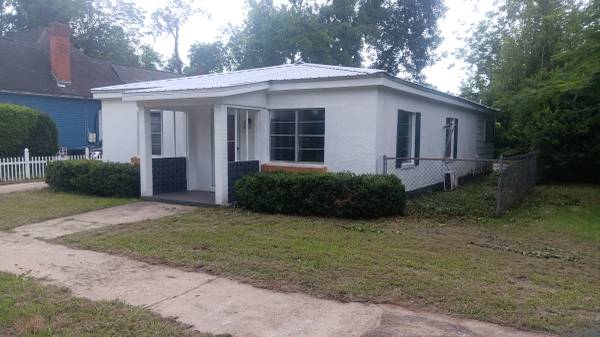 NEWLY RENOVATED 3 BEDROOM HOME!!!! 1