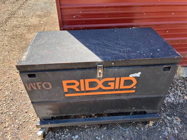 Large Ridgid tool chest 1
