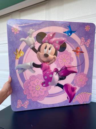 Minnie Mouse Folding Table for Kids / No Chairs 🩷 1