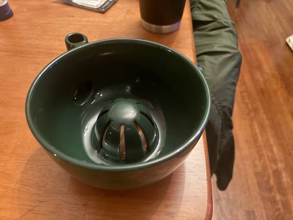 Ceramic berry spinner 1