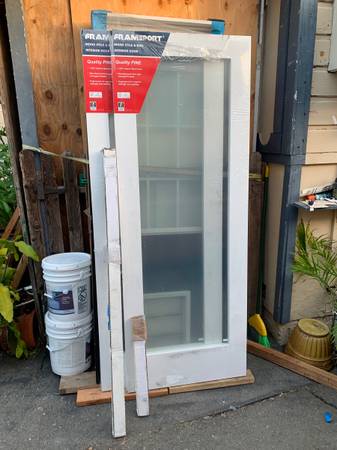 5’ x 6’8” 1 light shaker bi pass closet double door with hardware 1