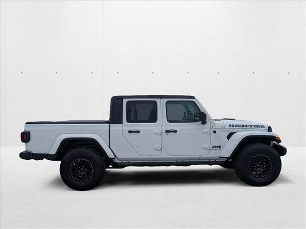2022 Jeep Gladiator 4x4 4WD Camioneta SUV Sport S Cabina Doble - $35,839 (Llame al *(561) 485-1483* para confirmar disponibilidad al instante)63470424735489123