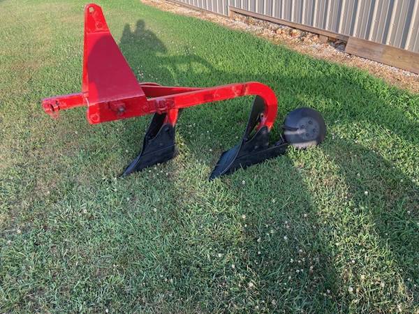 Dearborn 2 bottom plow 1