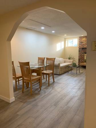 $750 Ensuite Bedrm, Uti & Internet Included, Near UofC, SAIT, Downtown 1