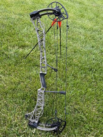 Mathews Bow 1