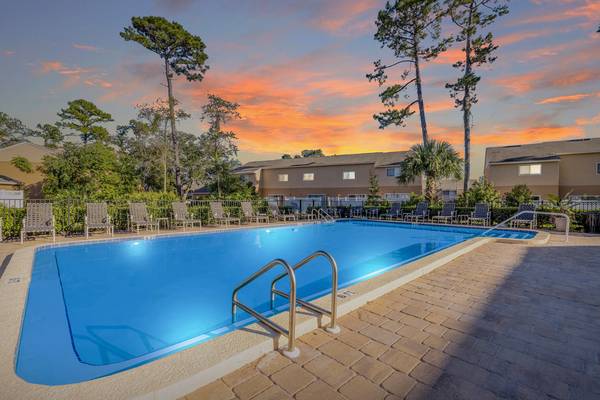 $1,389 / 2br - 1130ft2 - Free November Rent...Move In By 10/3164005270422403122