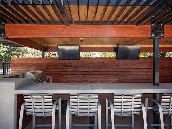 $1,179 / 1br - 618ft2 - Fully Equipped Kitchen, Covered Parking, Resort-Inspired Pool & Spa63161471048449123
