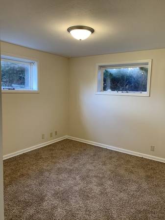 $945 / 2br - 1000ft2 - Keystone Court Apt 2 bed/1 bath (Benson) (Benson)63681677850371121