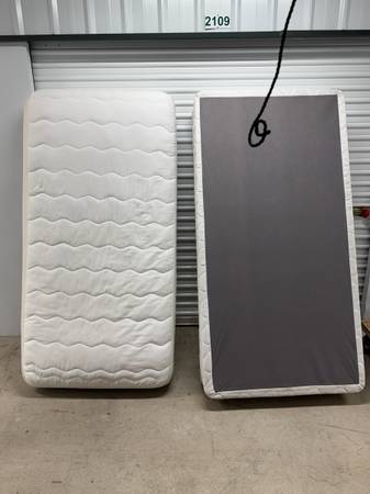 Twin bed 1