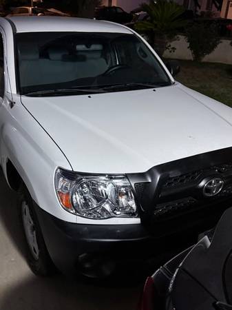 2012 Toyota Tacoma base sr5 - $7,000 (Los Angeles)63624631510787122