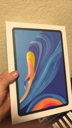 512GB new Tablet in Box – Android with accesories hansheld 10.1” 1