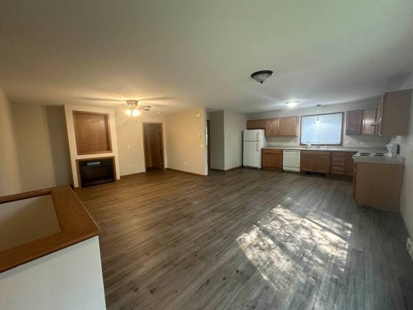 $1,350 / 3br - $1350| 3BD 2BA| 3304 Fenwick Avenue| Available Now! (Altoona)63845958294657122