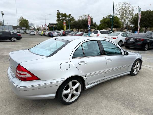 2006 Mercedes-Benz C-Class C 230 Sport Sedan 4D - $8,000 (hayward / castro valley)63613152253825124