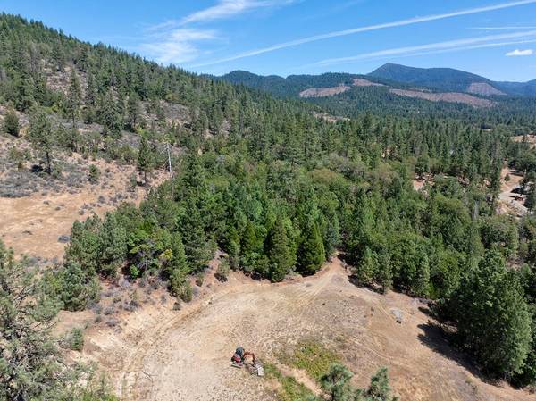 $125,000 Looking to build? Motivated Seller Make an Offer IVRE#2715 (Cave Junction Price Reduced!!!!)64318774378242124