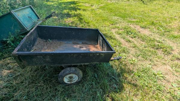LAWN TRAILER 1