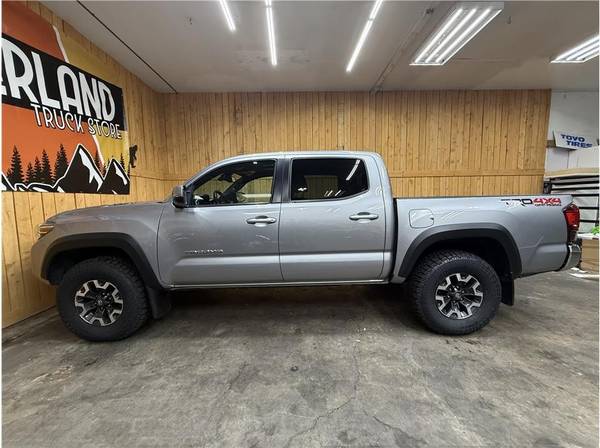 2019 Toyota Tacoma Manual 6 - Photo 8