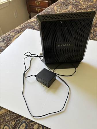 NetGear Modem Router 1