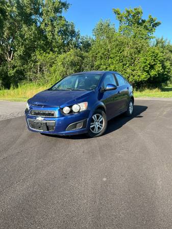 2012 Chevrolet Sonic LT 1