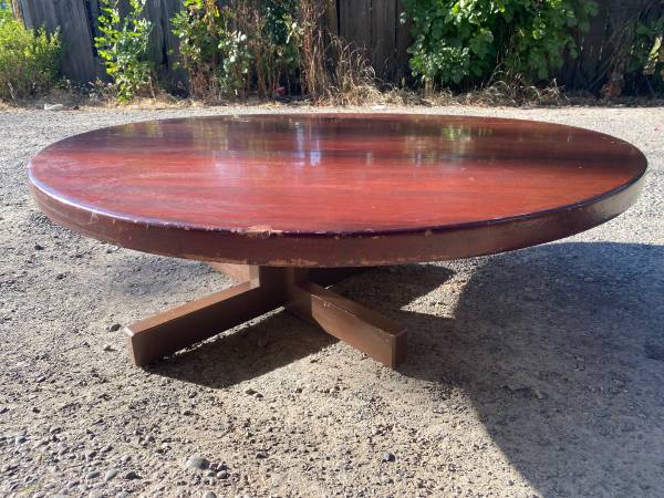 Solid Butcher Block Maple Round Table - $200 (Eugene)63470109374081122
