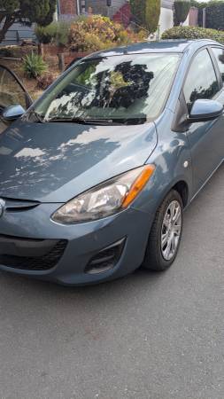 Mazda 2 2014 4D - $5,350 (alameda)63654702501379120