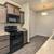 Property Manager On-Site, Spacious Bedrooms, Refrigerator 8 thumbnail