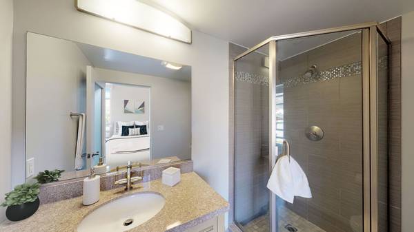 $3,869 / 2br - 1408ft2 - Bike Score: 56, Cable Ready, Countertops - Granite (Burbank)63774549560961122