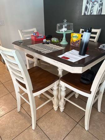 Dining room set 1