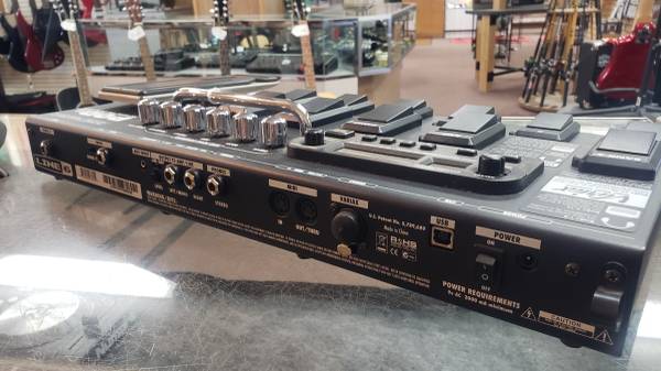 Line Six Pod XT Live Foot Pedals with Cords (3221) - musical