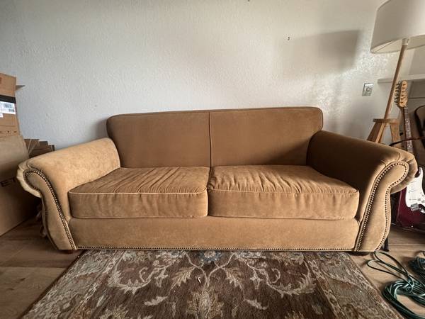Couch 1